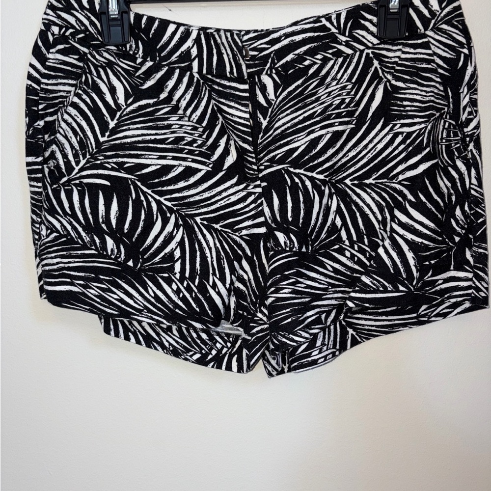 Saint Tropez West Black & White Palm Leaf Bermuda Shorts